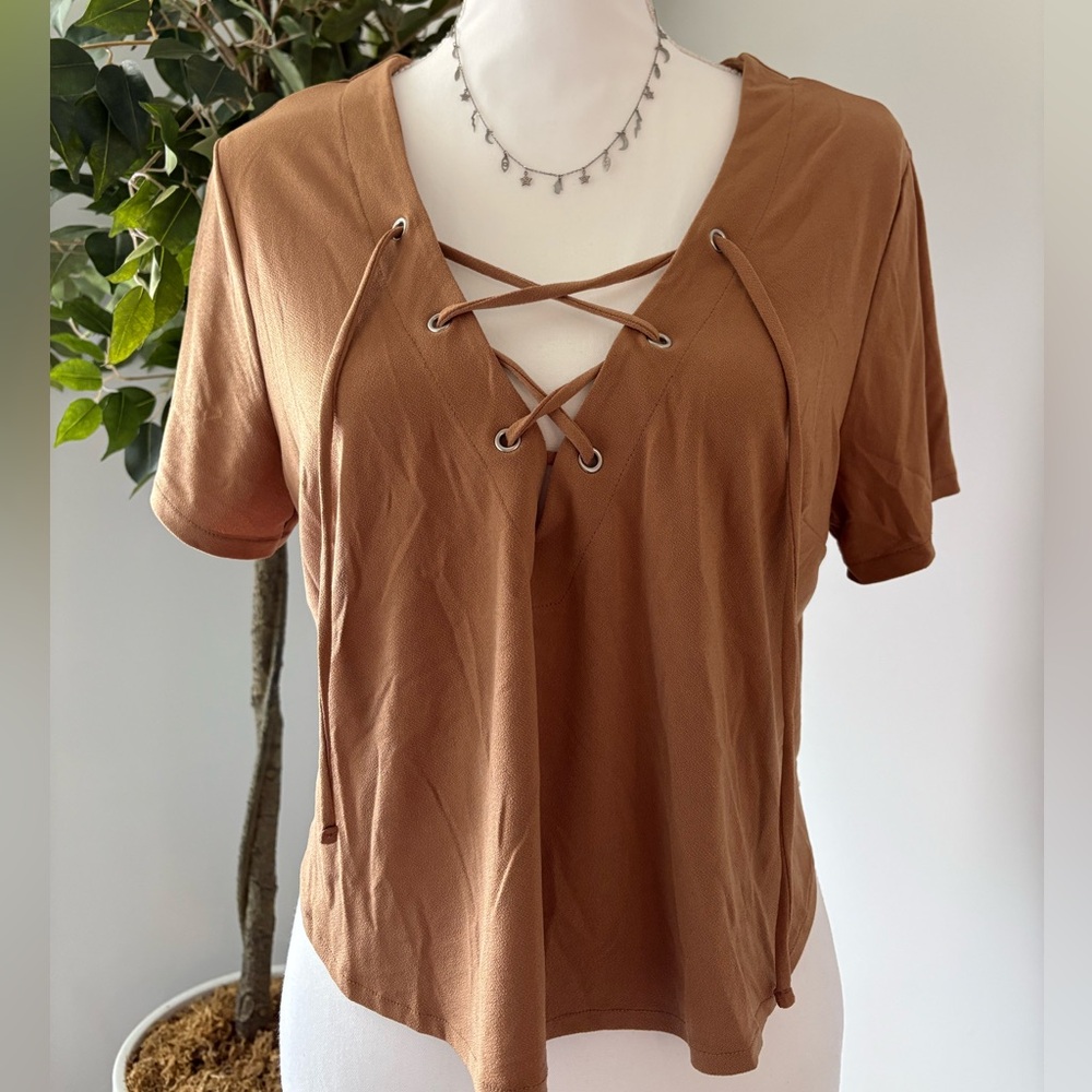Express Lace Up Crop-top